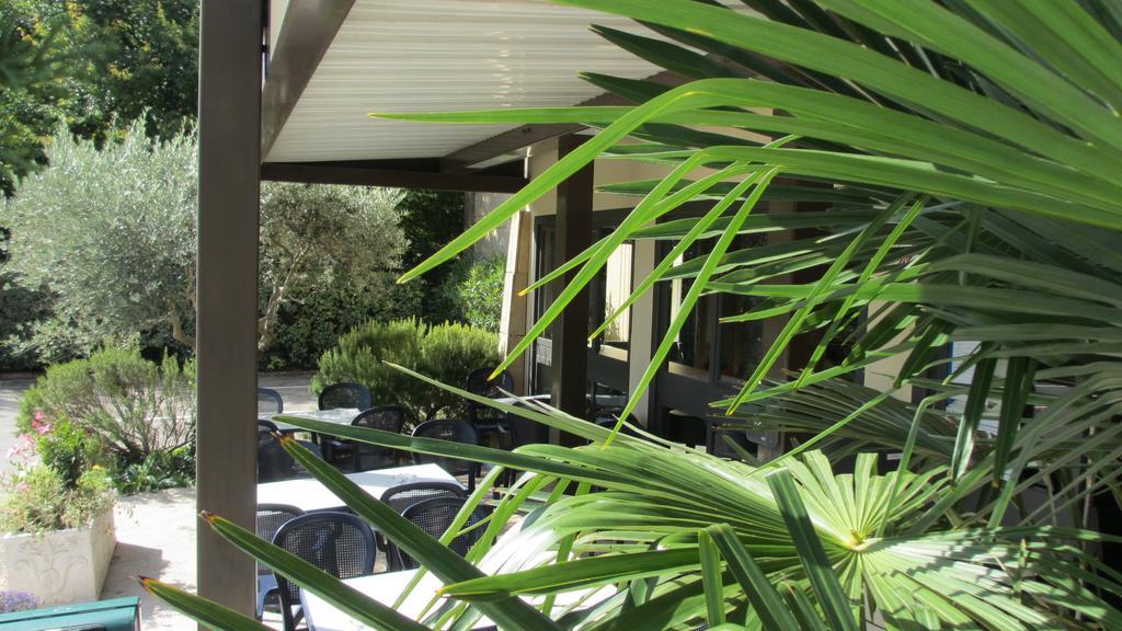 Ibis Budget Aix En Provence Est Le Canet Meyreuil Exterior foto