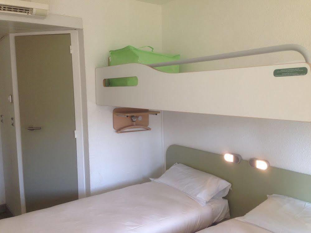Ibis Budget Aix En Provence Est Le Canet Meyreuil Exterior foto