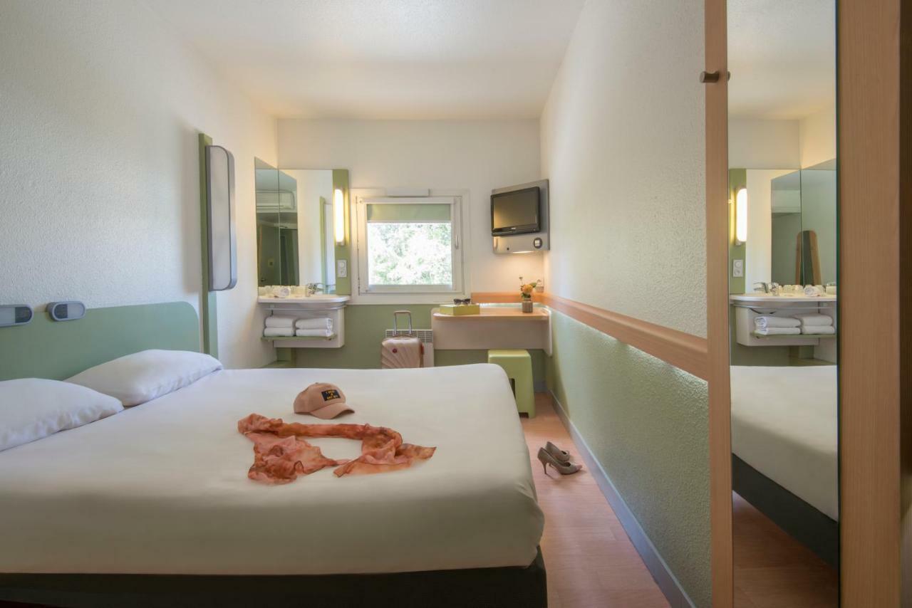 Ibis Budget Aix En Provence Est Le Canet Meyreuil Exterior foto